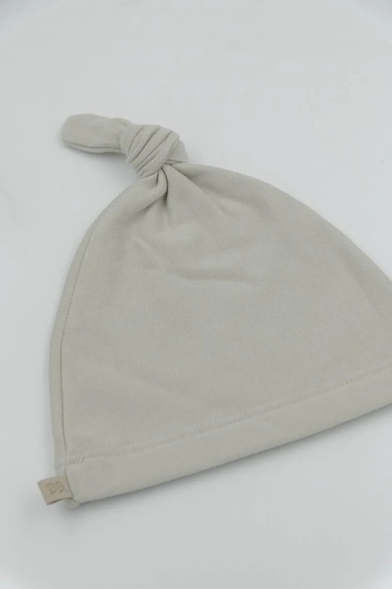 Cappellino neonato con nodo Pure - LIGHT KHAKI 527 - Image 2