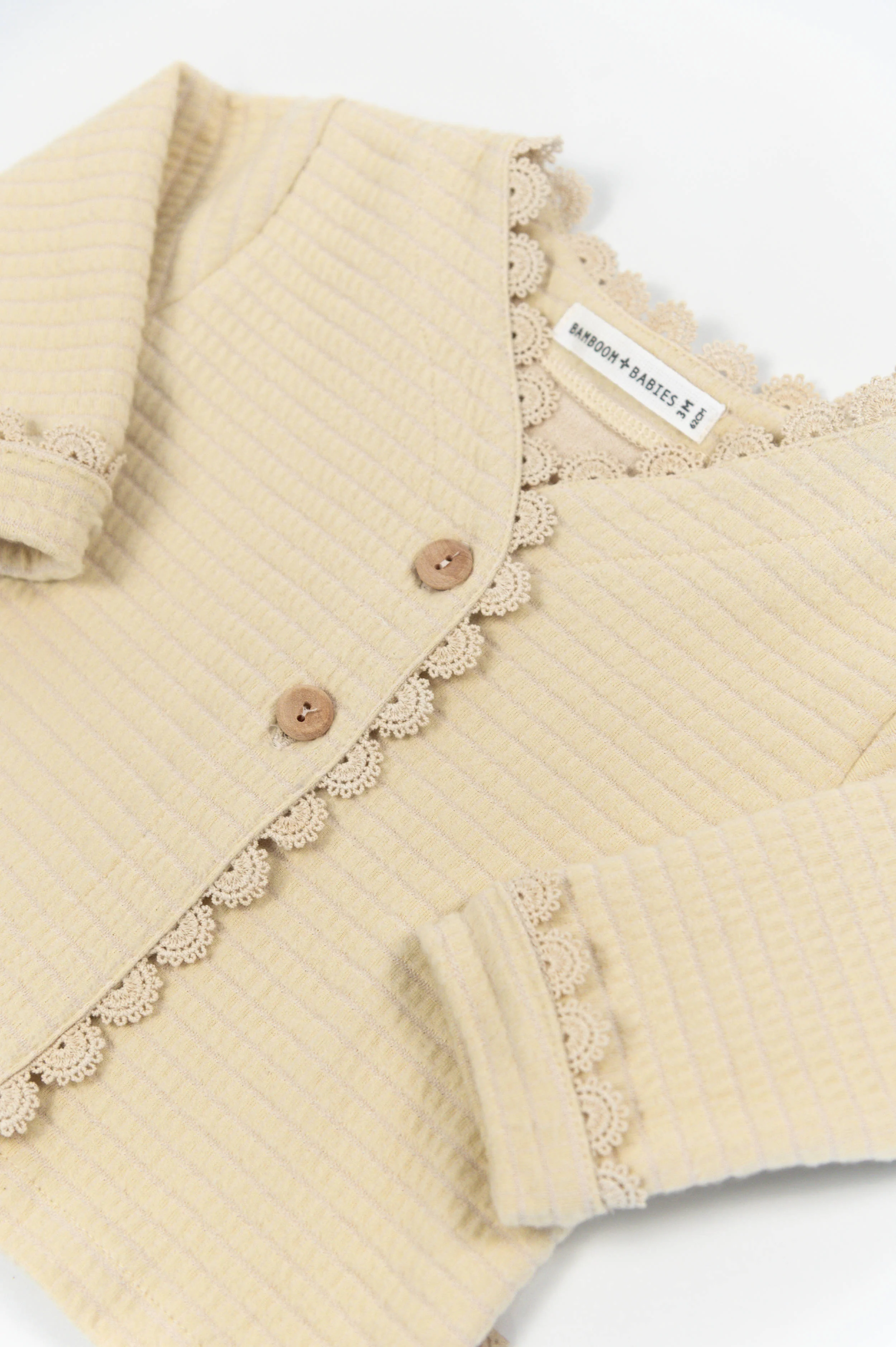 Cardigan bimba volant - ALMOND CREAM 273 - Image 3