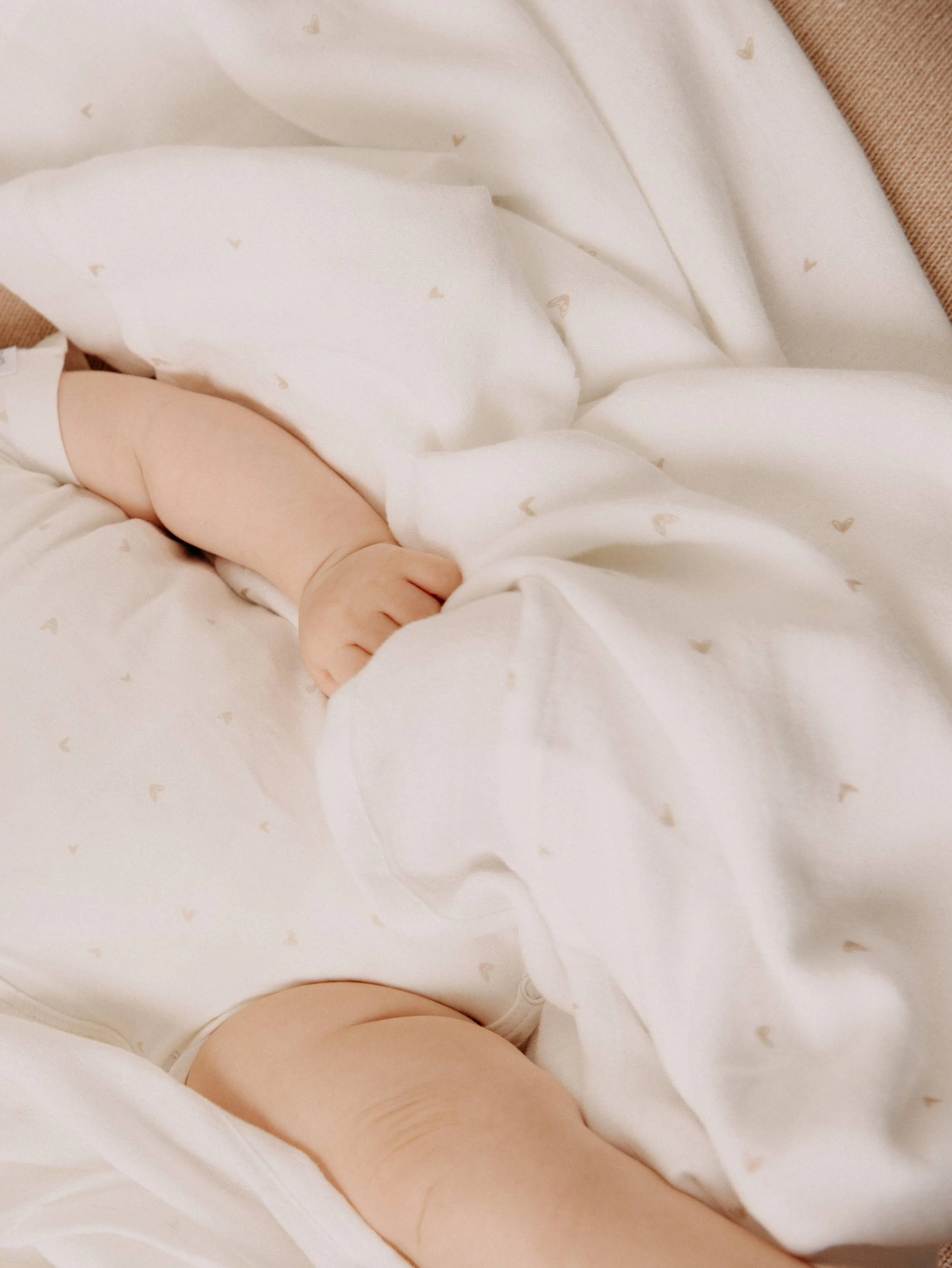 Swaddle XL single - 120x120cm - MINI HEARTS 412 - Image 4